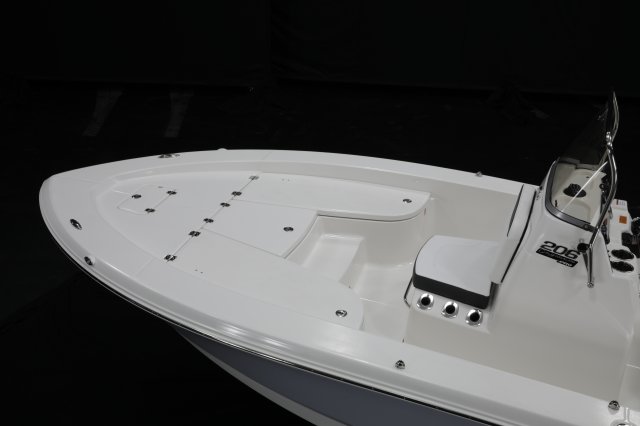 2027 206 Cayman Pro Bow Casting Deck