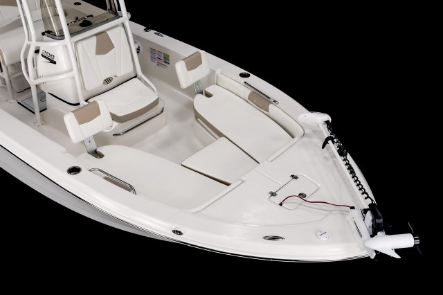 2025 R206 Cayman Bow Seating