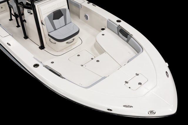 2026 R226 Cayman Bow Casting Deck