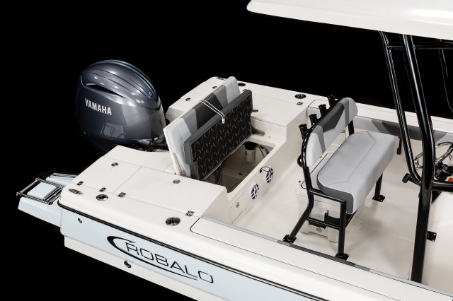 2026 R226 Cayman Transom Utility Access