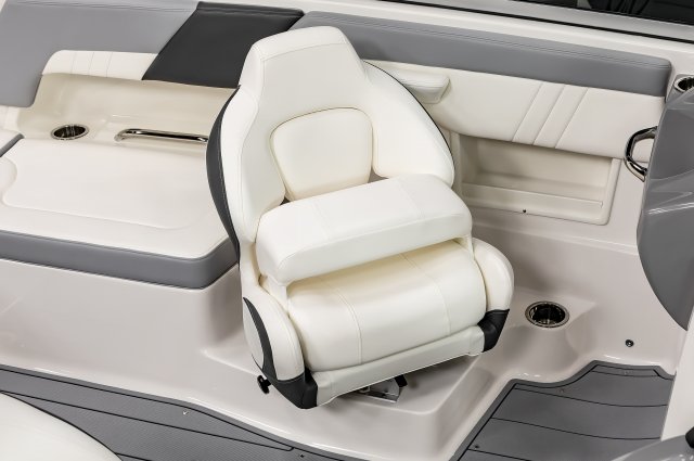 2025 23 SSi OB Port Bucket Seat