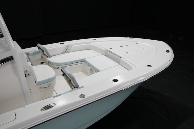 2027 246 Cayman Bow Seating