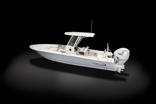 Robalo R266 Cayman Rear Port View