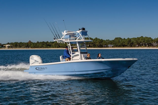2025 R266 Cayman Sky Deck Running in Ocean Front Starboard View