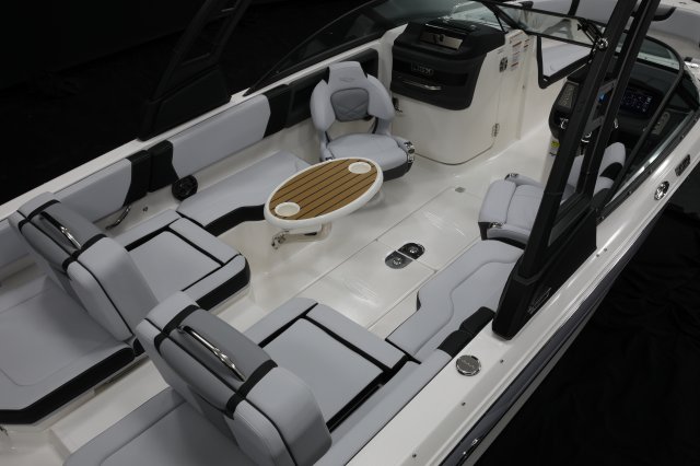 2027 250 OSX Cockpit Table