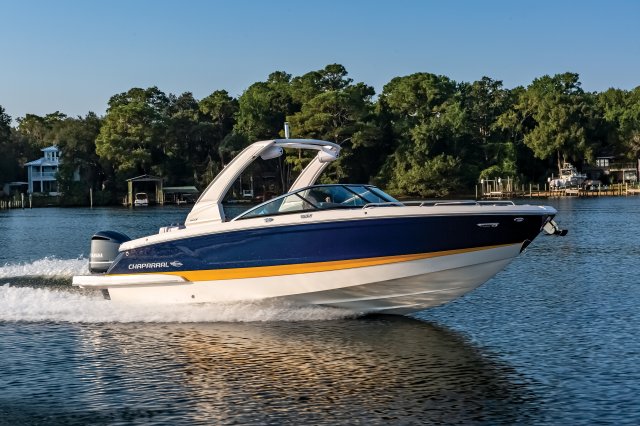 2025 270 OSX Cruise Starboard