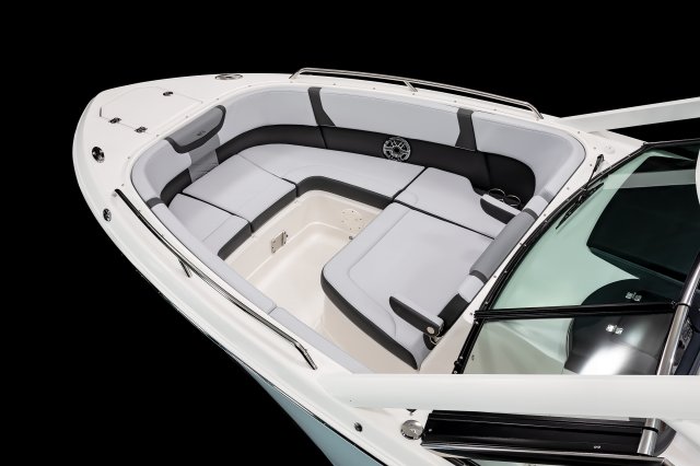 2025 280 OSX Bow Seating