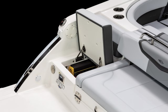 2026 280 OSX Transom Storage