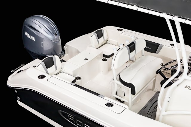 2027 R200 Transom Seating