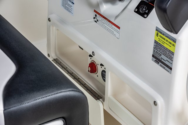 R202 Explorer - Battery Switch