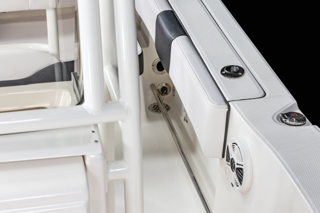 R202 Explorer - Rod Storage