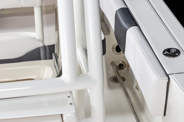 2025 R202EX Port Rod Storage