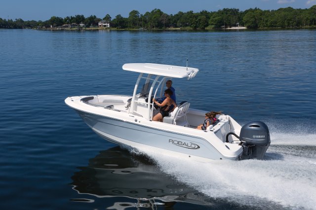 2025 R222EX Running in Bay Rear Port View