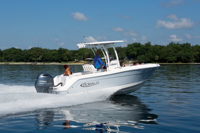 2025 R222EX Running in Bay Rear Starboard View