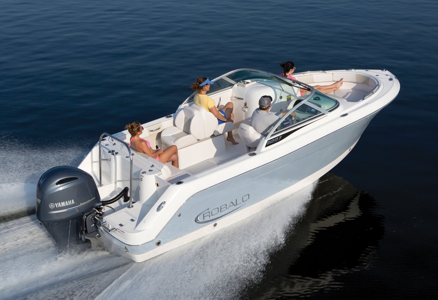 2020 Robalo R227 for sale at South Austin Marine a Certified Robalo