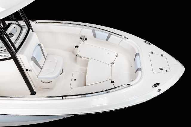 R230 -  Bow Casting Deck