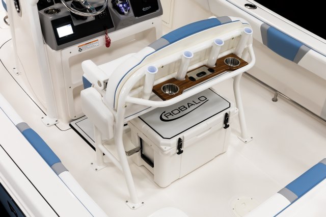 2026 R230 Leaning Post Cooler