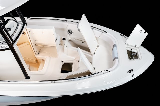 2025 R232EX Bow Storage