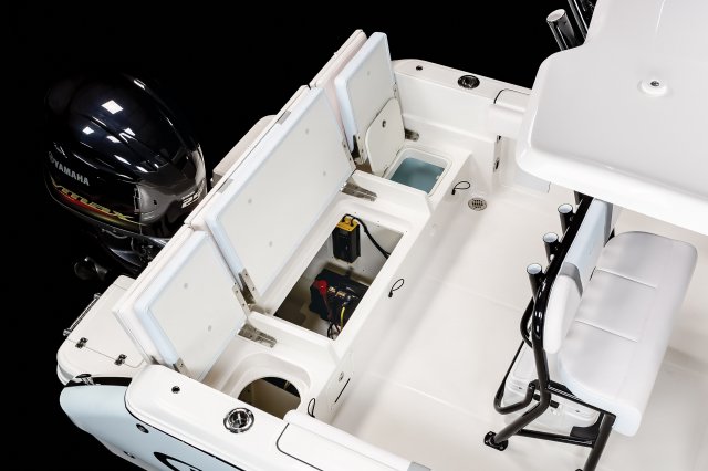 2025 R232EX Transom Utility Access