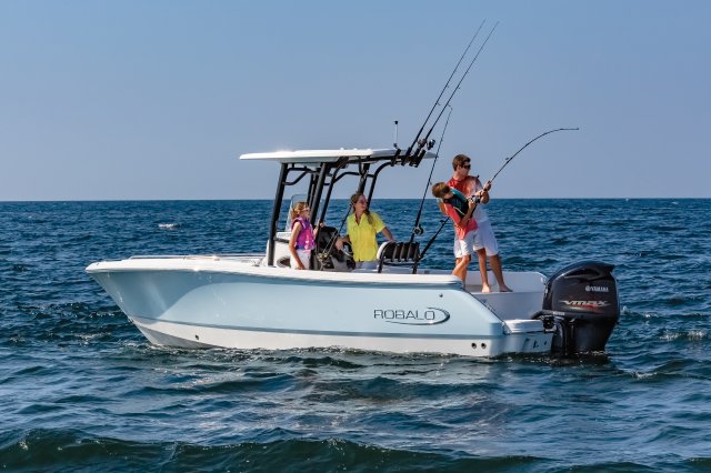 2025 R232EX Fishing in Ocean 1