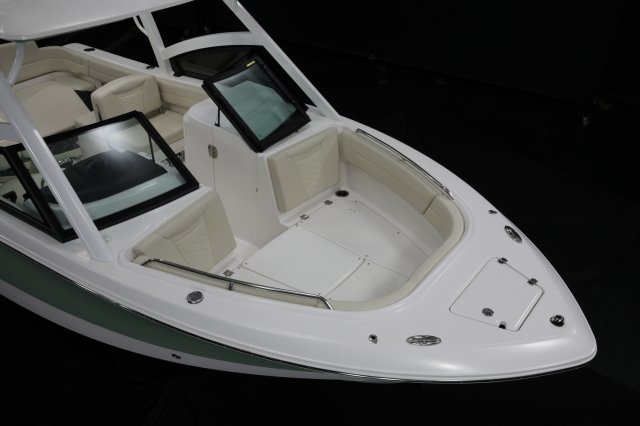 2027 R237 Bow Casting Deck