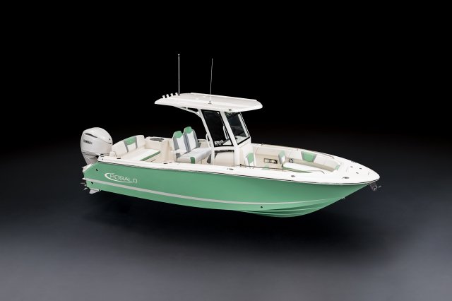 2027 R252 EX Front Starboard Overhead