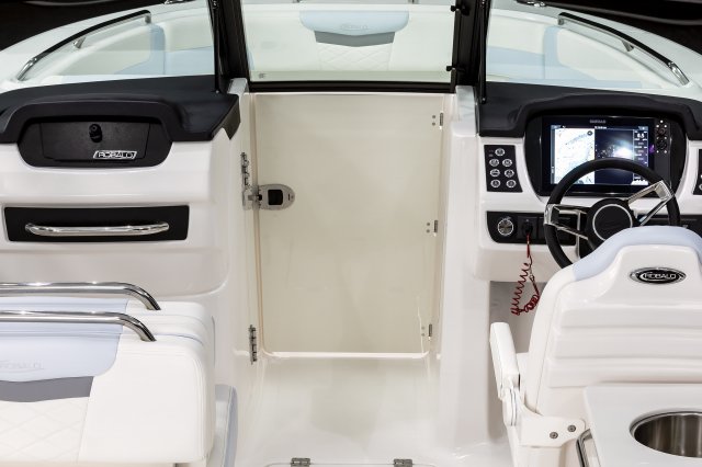 2027 R257 Bow Door