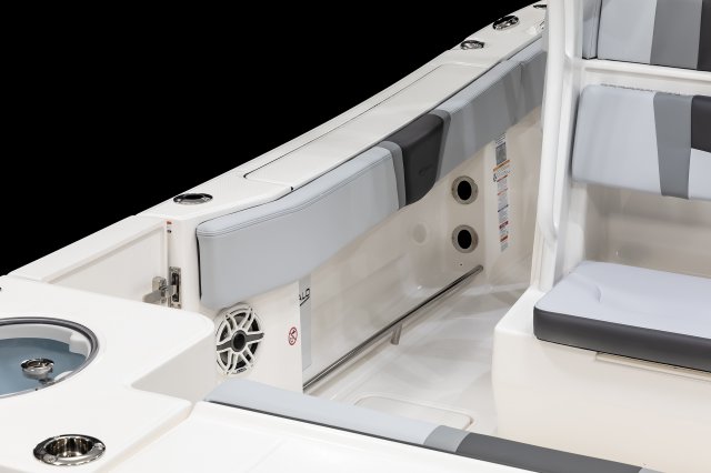 2027 R270 Port Rod Storage