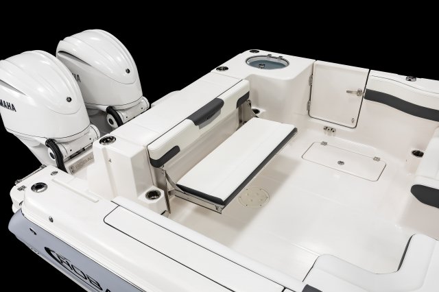 2026 R277 Transom Bench