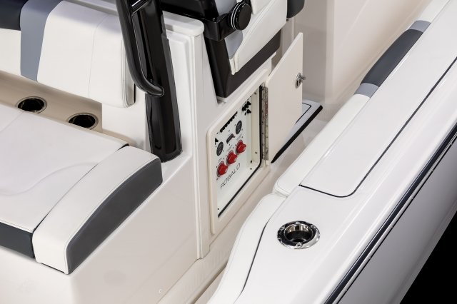 2025 R300 Battery Switches