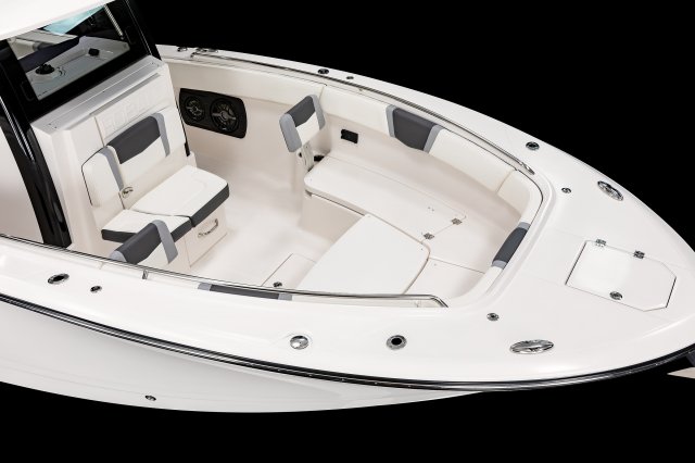 2025 R300 Bow Casting Deck