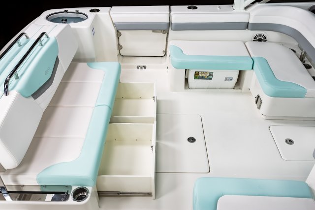 2025 R317 Vista-View Lounge Drawer Storage
