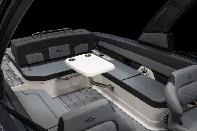 2026 SSX 30 Cockpit Dinette