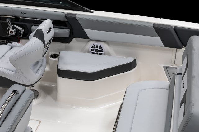 2026 SSX 4 Starboard Seat