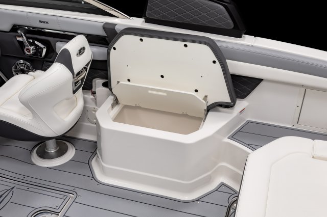 2025 267 SSX Cockpit Starboard Cooler