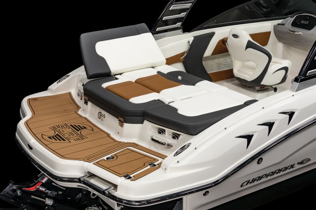 2025 21 SURF Port Sun Lounge