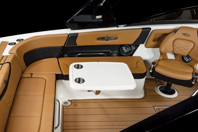 2025 28 SURF Cockpit Table