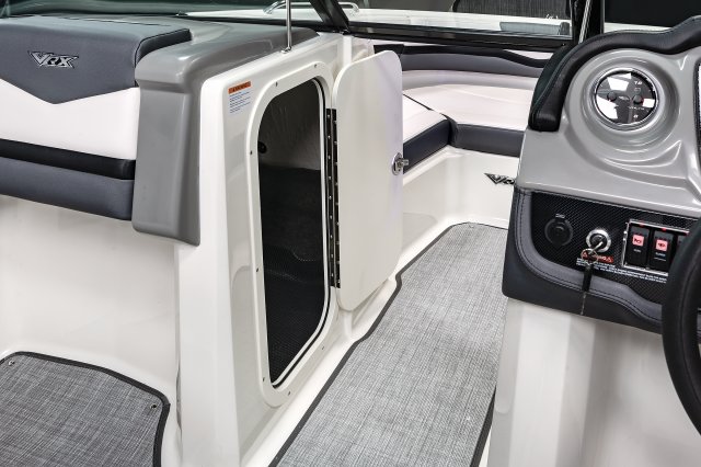 203 VRX - Console Storage