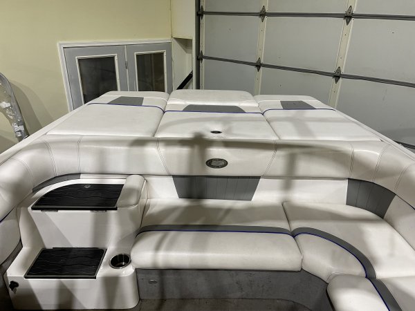 Used 2005  powered Power Boat for sale