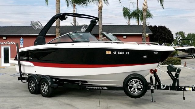 Used 2020 Chaparral 257 SSX Power Boat for sale