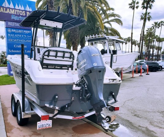 Pre-Owned 2021 Robalo Power Boat for sale