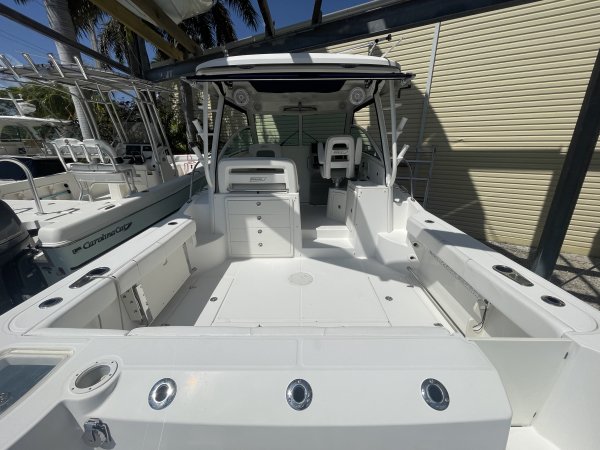 Used 2014  powered Power Boat for sale