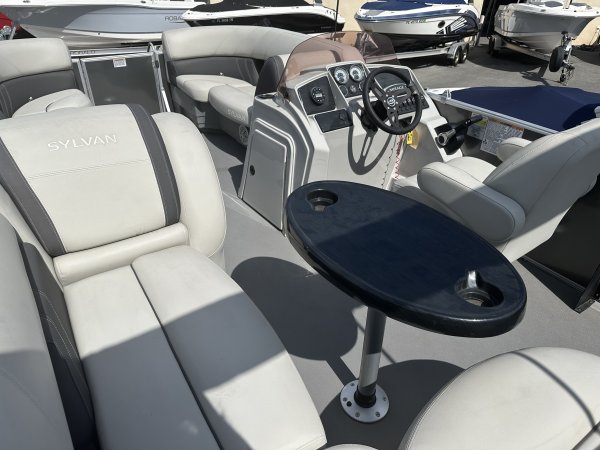 Pre-Owned 2022  powered Sylvan Boat for sale