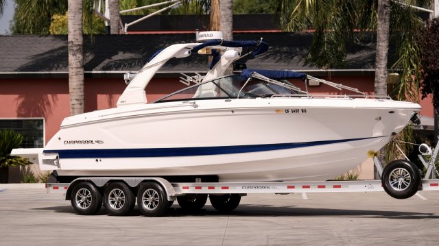 Pre-Owned 2021 Chaparral 30 Surf for sale