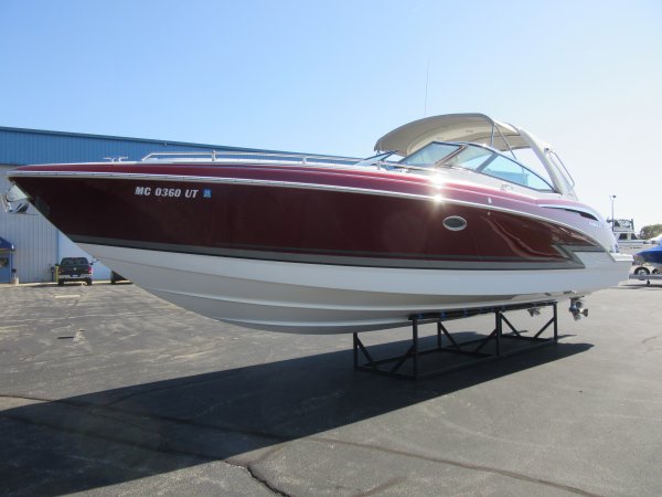 Pre-Owned 2019  powered Formula  Boat for sale