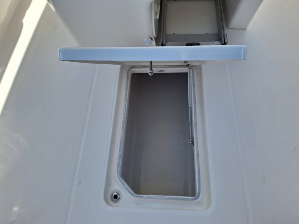 2020 R272 Center Console for sale