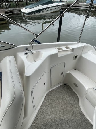 Pre-Owned 2005  powered Power Boat for sale