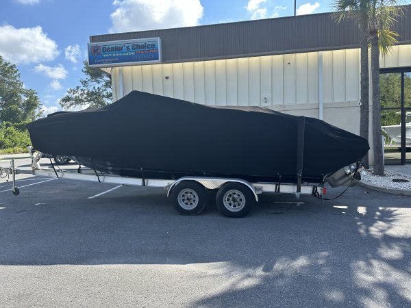 Pre-Owned 2016 Chaparral 246 SSI Bowrider Power Boat for sale