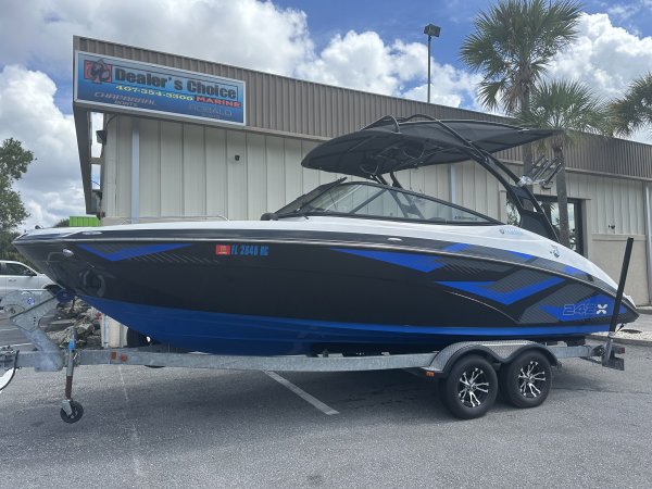 Used 2016  powered Power Boat for sale