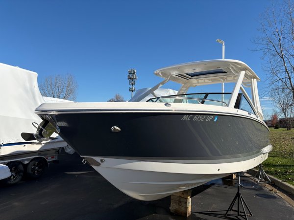 Pre-Owned 2021 Chaparral 280 OSX Power Boat for sale